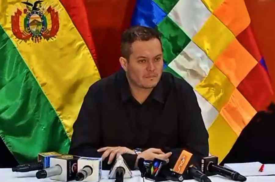 YPFB admite que los despachos de diésel en el país se redujeron en 22%