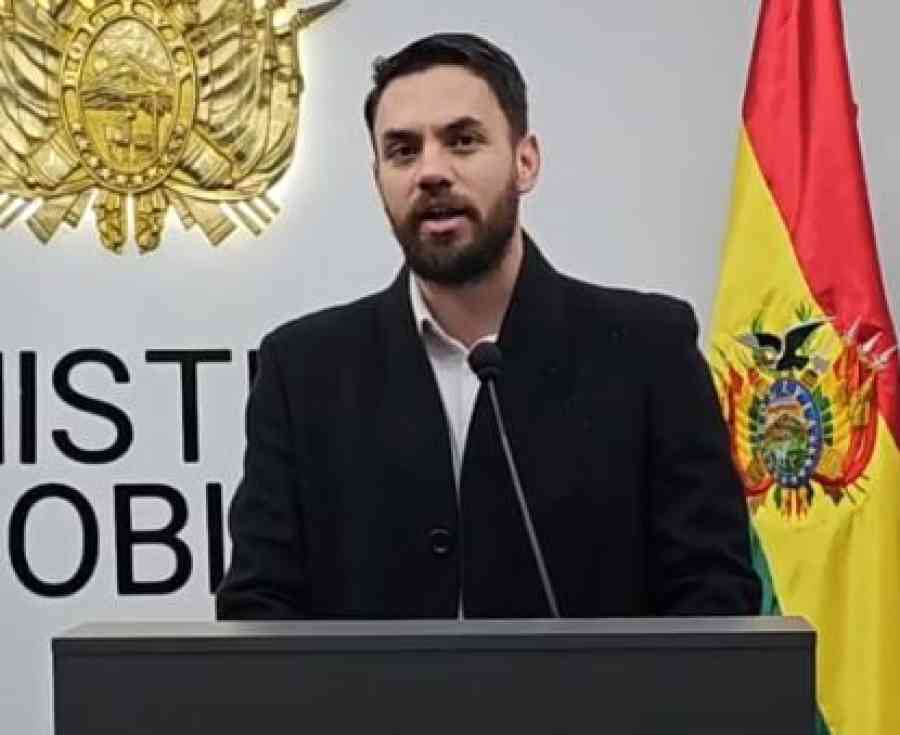 Del Castillo denuncia que el evismo está detrás de incendios, falta de combustible y de dólares