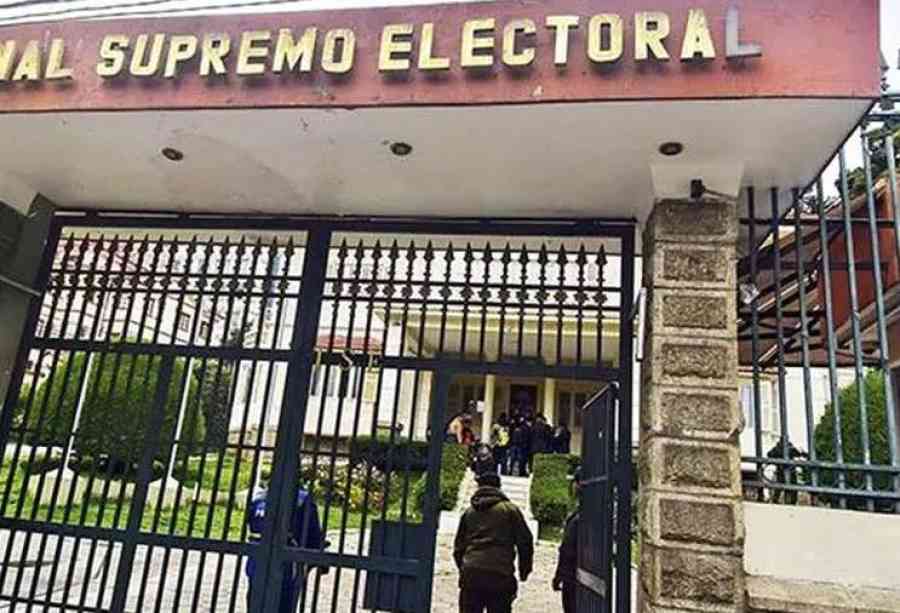 TSE pide más claridad sobre el referéndum que anunció Arce