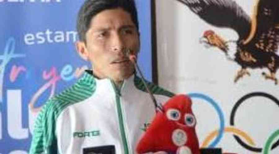 Héctor Garibay pierde el vuelo en Bogotá y llegará el viernes a París