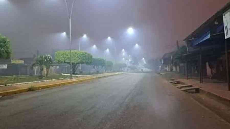 En Riberalta suspenden clases presenciales por el humo y autoridades analizan declarar zona de desastre