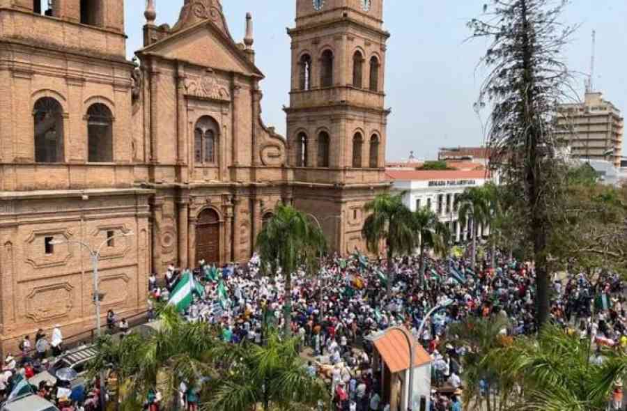 Marcha multisectorial en Santa Cruz cierra con llamado a la unidad y exige soluciones inmediatas al Gobierno