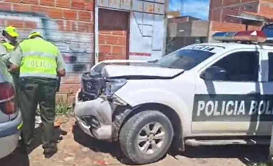 Tarija: Un policía provoca un choque y deja cuatro heridos