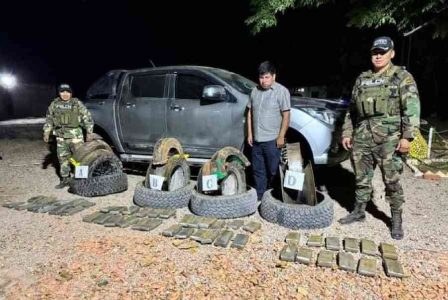 Secuestran 50 kilos de cocaína camuflada en las llantas de un vehículo en la ruta Yacuiba-Villa Montes