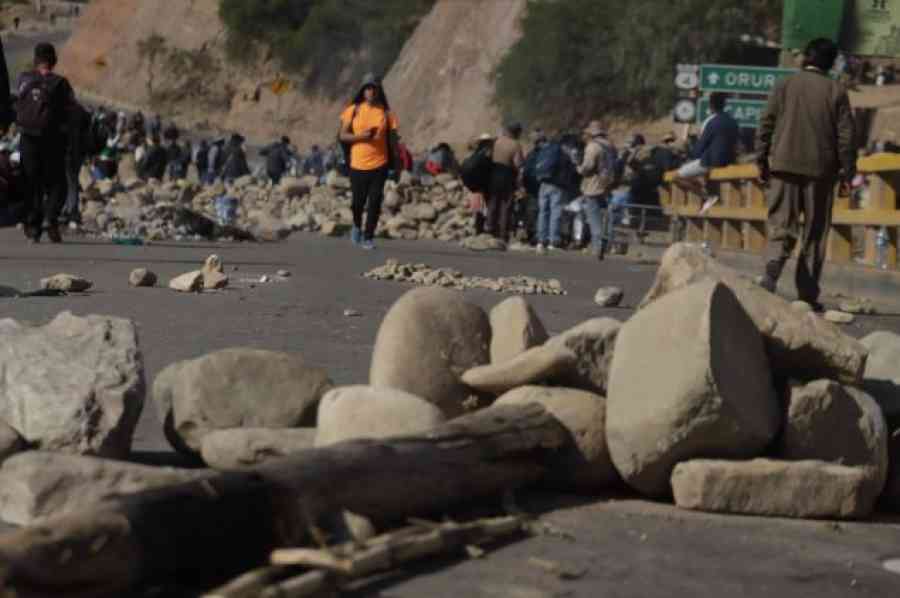 Se masifica el bloqueo evista, no hay circulación entre oriente y occidente