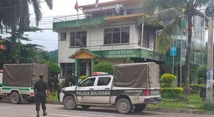 Gobierno y alcaldes del Trópico acuerdan el regreso de la Policía a esa región desde el lunes