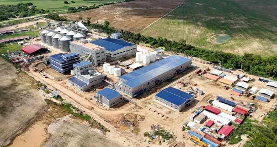 La planta de soya inicia operaciones y Arce dice que garantizará aceite para los bolivianos