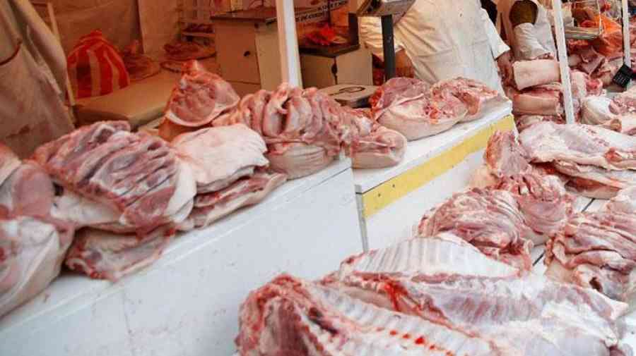 Gobierno y comerciantes fijan el precio de la carne de cerdo en Bs 39 hasta Año Nuevo
