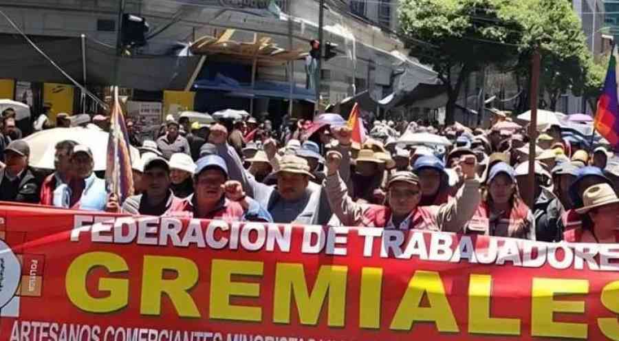 Gremiales de El Alto ratifican marcha el 13 de enero contra el alza de productos