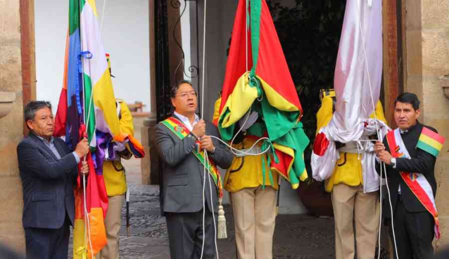 Bicentenario de Bolivia inicia con actos oficiales en Sucre