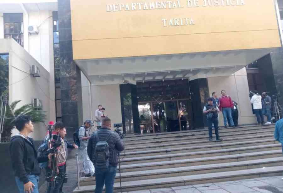 Suspenden audiencia de Evo por el caso trata y tráfico por "motivos de salud"