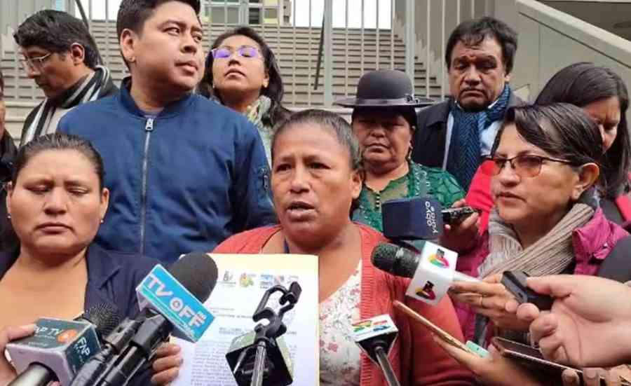 Marcha evista deja al Gobierno su pliego petitorio y le da plazo de 72 horas para responder
