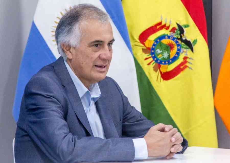 Alambrado en frontera: Embajador de Bolivia dice que el país ‘no merece ese trato’
