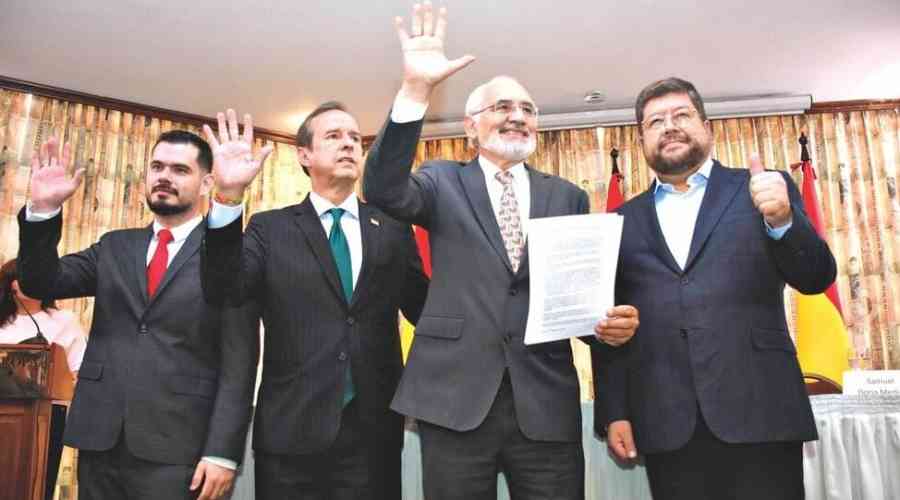 Bloque de unidad descarta primarias de Claure y opta por una encuesta para elegir candidato