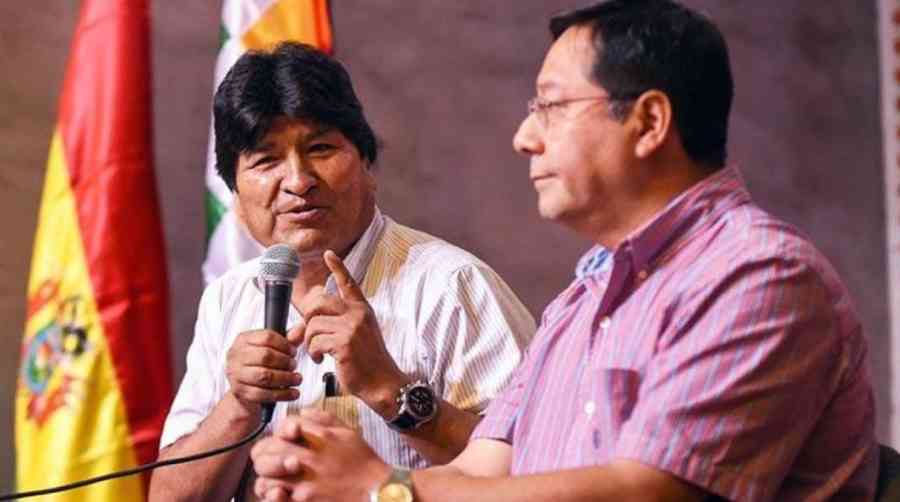 Evo compara a Arce con Goni y dice que es “neoliberal que regala recursos naturales”