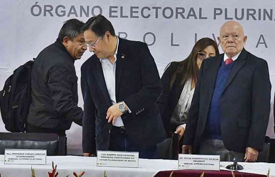 Precandidatos exigen transparencia en el proceso electoral y garantías para el TREP