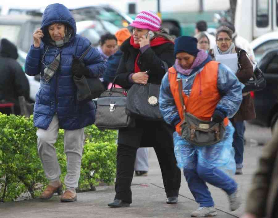 Triple amenaza climática: Senamhi emite alertas por frente frío, lluvias y desborde de ríos
