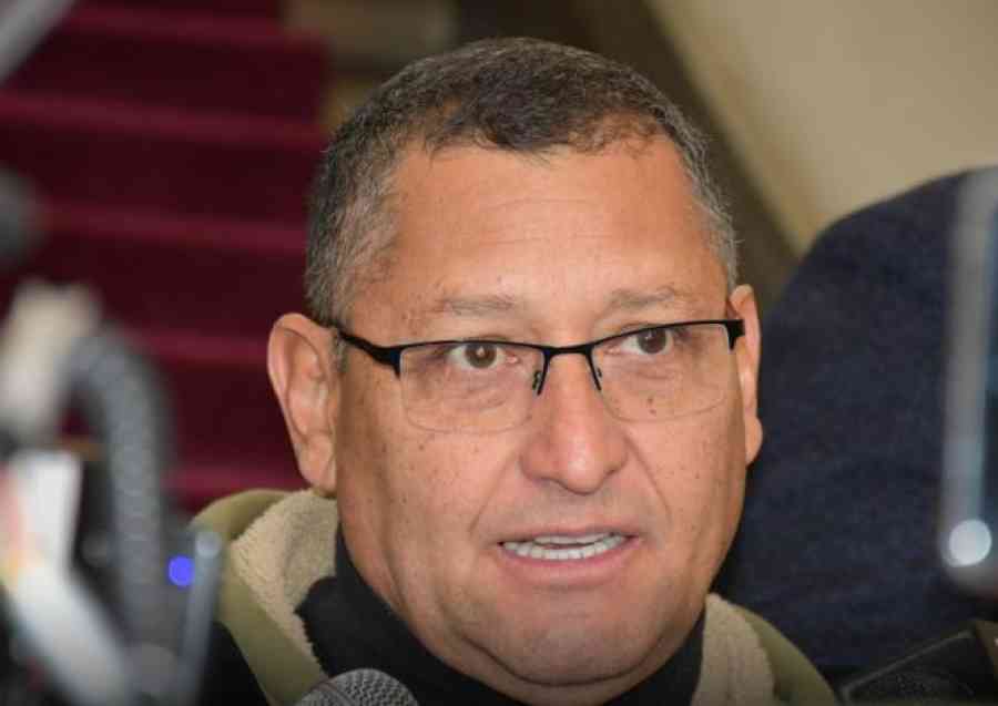 Gobernador de Tarija advierte posible cierre de la Gobernación en mayo por crisis financiera