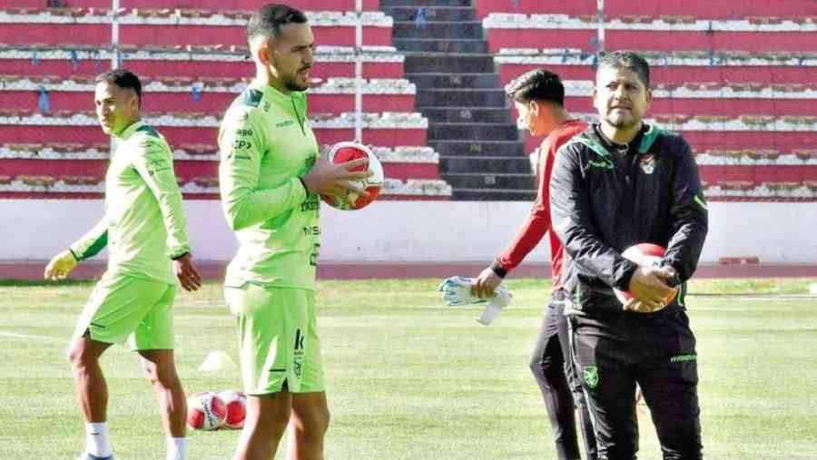 Villegas alista variantes para recibir a Uruguay