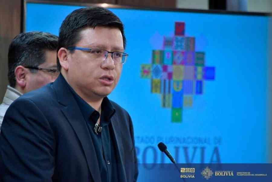 Gobierno admite que solo se ejecutó la mitad de los $us 4.100 millones aprobados por la Asamblea
