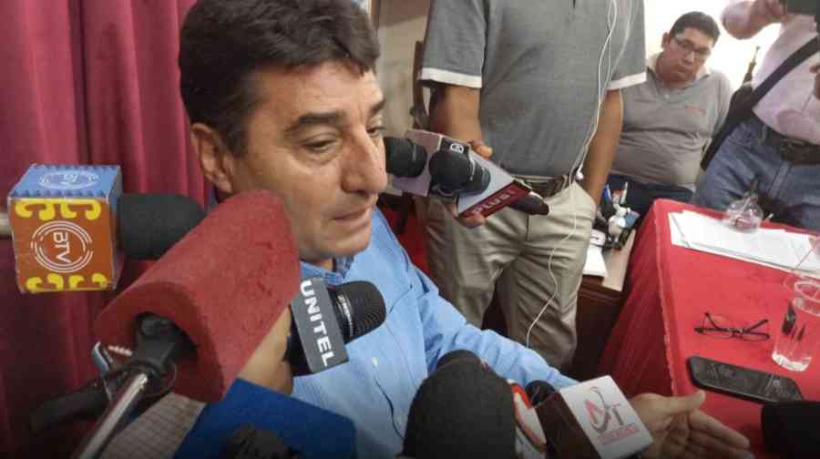 Alcalde de Tarija denuncia “pacto de la impunidad” tras la declinación del presidente Arce como candidato presidencial