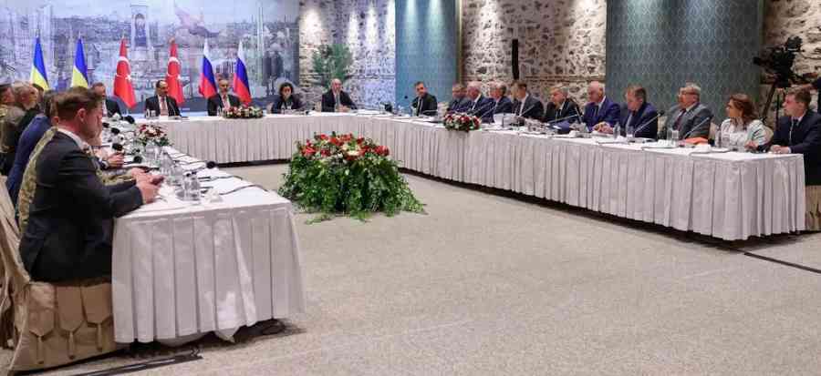 Rusia y Ucrania acuerdan intercambiar a mil prisioneros