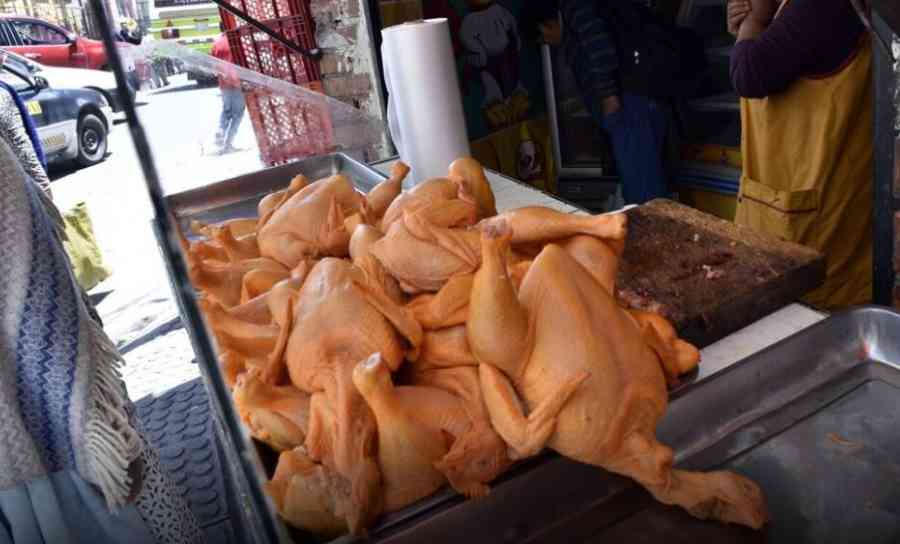 ADAT confirma que el kilo de pollo sube a 22 bolivianos en Tarija desde hoy