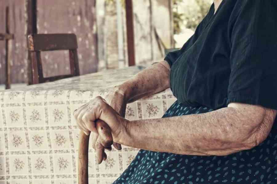 Tarija: Joven golpeó y violó a una abuelita en su casa