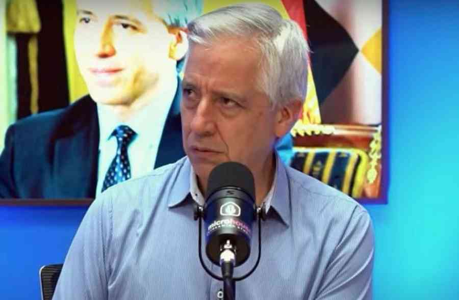 “Hay un declive sin gloria y lloro por eso”: Álvaro asegura que Evo y Arce lo “aburren”