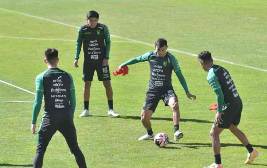 La Selección Boliviana define once para jugar en Venezuela