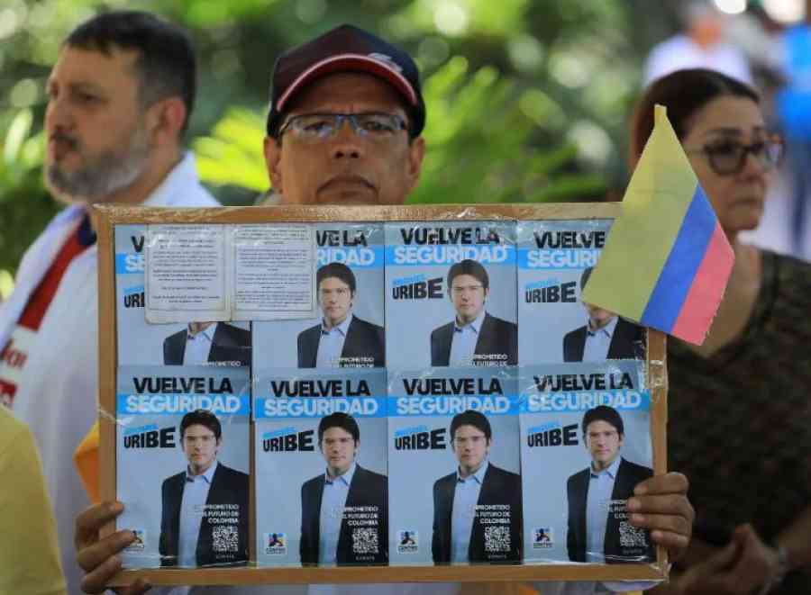 El candidato baleado en Colombia da "escasa respuesta" a los cuidados médicos