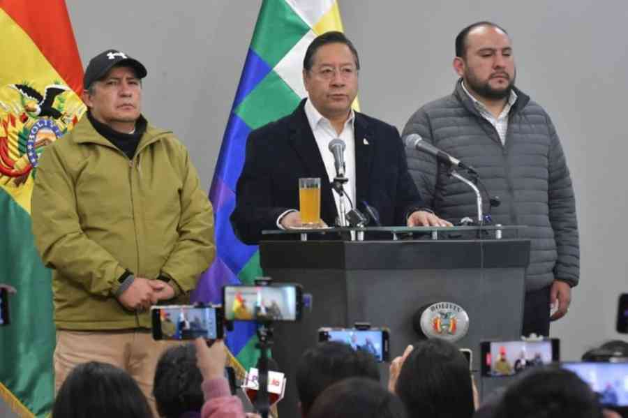 Luis Arce confirma que instruyó el desbloqueo de rutas con policías y militares