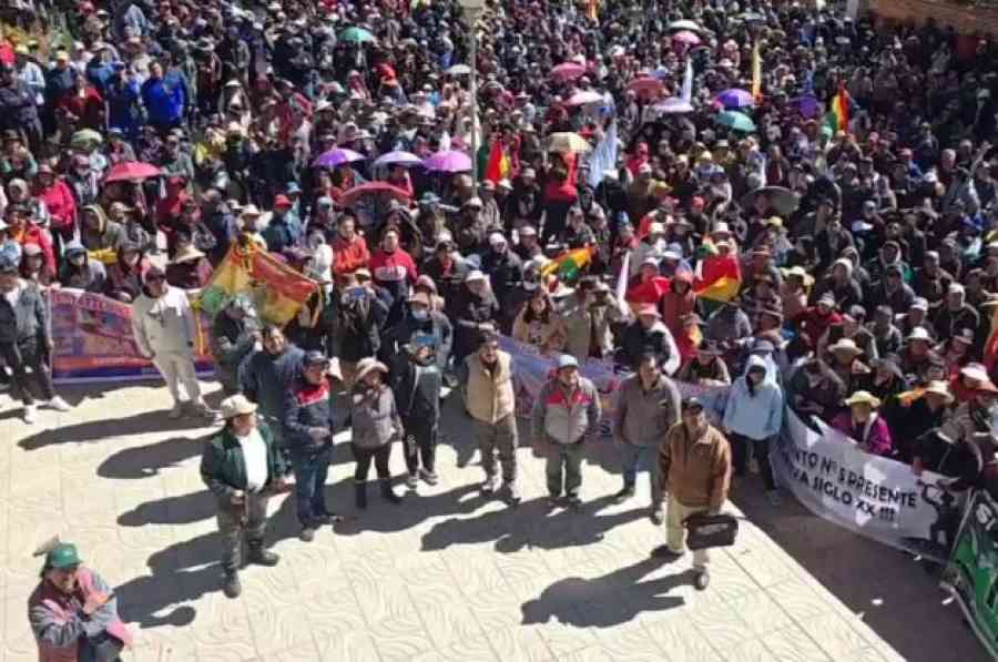 Cabildo declara “enemigo de Llallagua” a Evo Morales y a sus seguidores