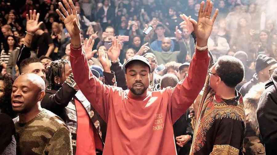 Australia cancela visa a Kanye West por canción sobre Hitler