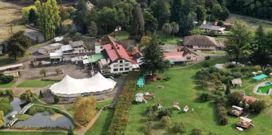 Chile ordena expropiar parte del enclave alemán Colonia Dignidad para levantar memorial