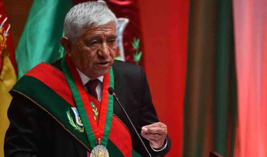 En Sesión de Honor, alcalde Arias clama por Eidy Roca y pide al TSJ hacer “justicia”