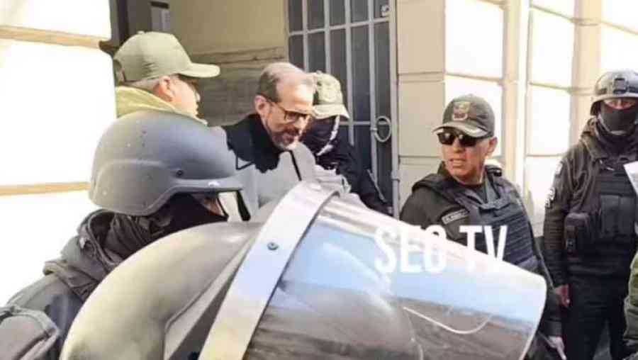 Caso “Decretazo”: Justicia ordena el traslado de Camacho a Santa Cruz para juicio oral; el Gobierno lo desconoce