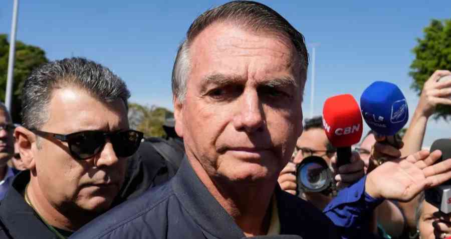 Justicia de Brasil ordena arresto domiciliar de Bolsonaro