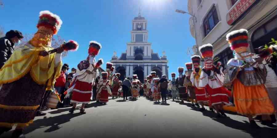Un chuncho en estado de ebriedad fue retirado en la primera procesión a San Roque en Tarija