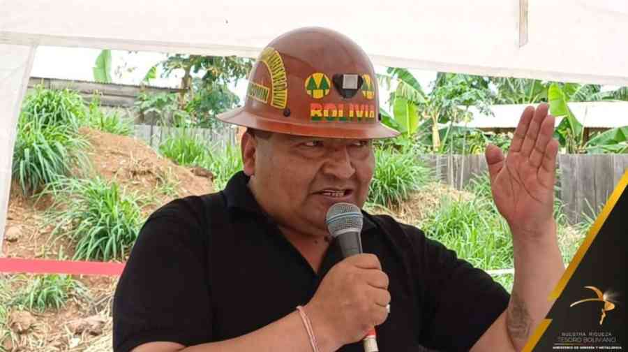 Congelan cuentas del ministro de Minería por daños en el Cerro Rico de Potosí