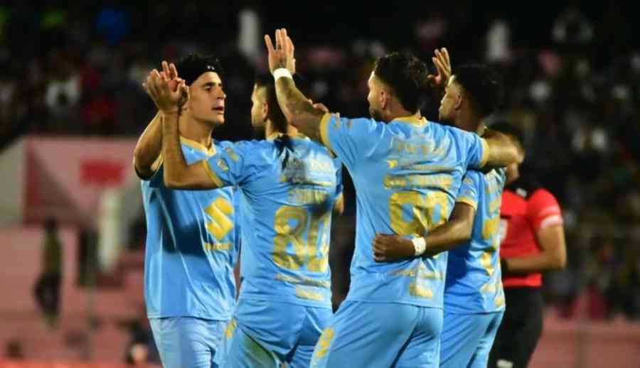 Bolívar es una máquina de hacer goles y le hace siete a Tomayapo en Tarija