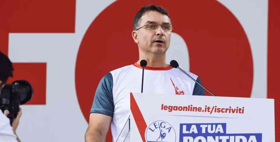 Hijo de Bolsonaro pide a EEUU bombardear narcos en Brasil