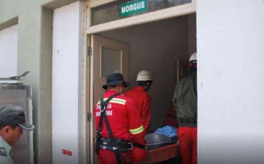 Embarrancamiento en Caraparí – Tarija deja 1 fallecida y 6 heridos tras caída de 25 metros de profundidad