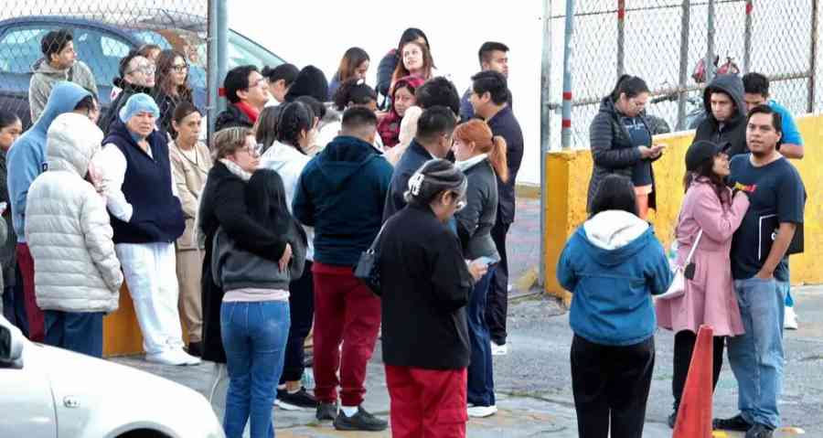 Fuerte sismo sacude Ciudad de México y deja un muerto