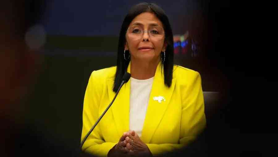 Delcy Rodríguez jura como presidenta encargada de Venezuela