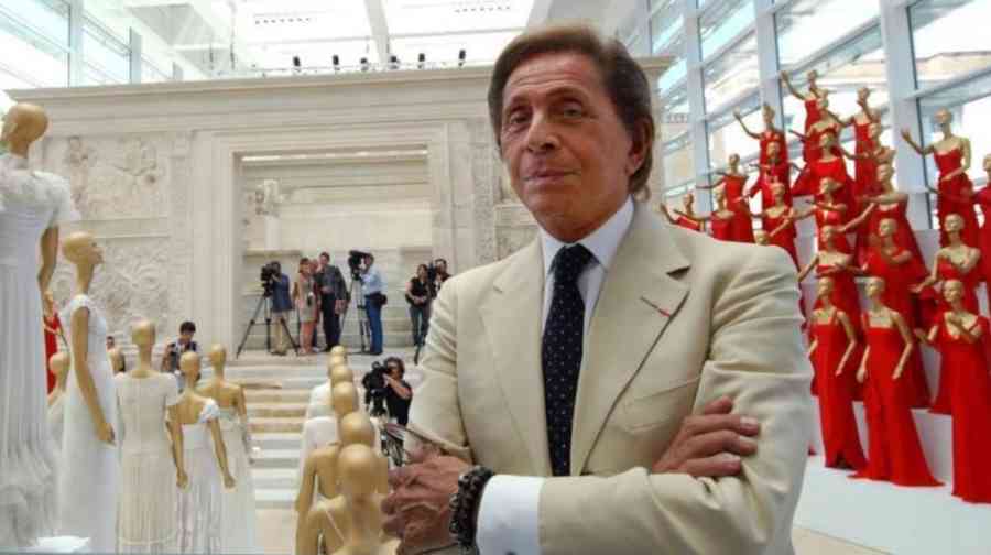 Adiós al "emperador de la moda": muere el diseñador italiano Valentino a los 93 años