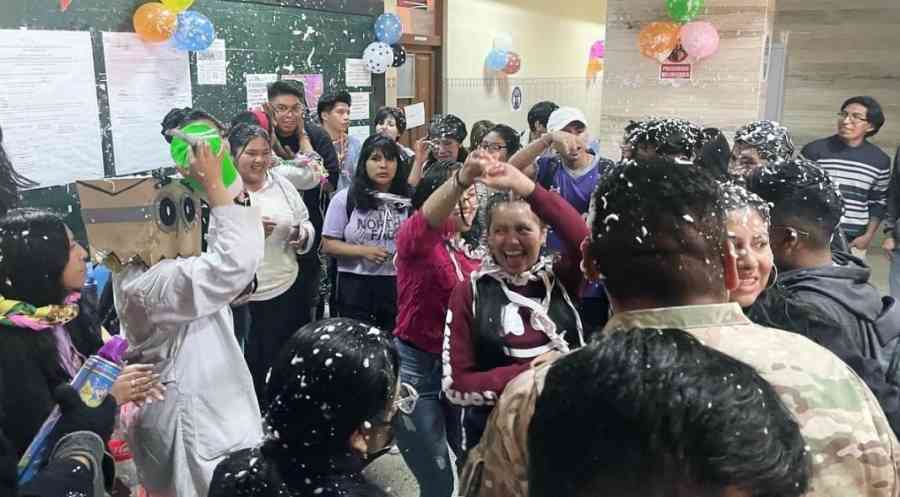 Ministerio de Trabajo oficializa feriado los días lunes y martes de Carnaval