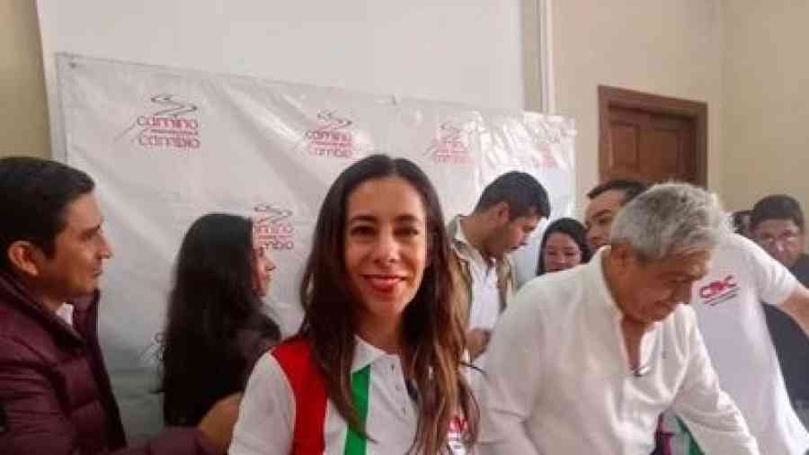 CDC se baja de los debates y acusa maniobras para sacarlos de carrera