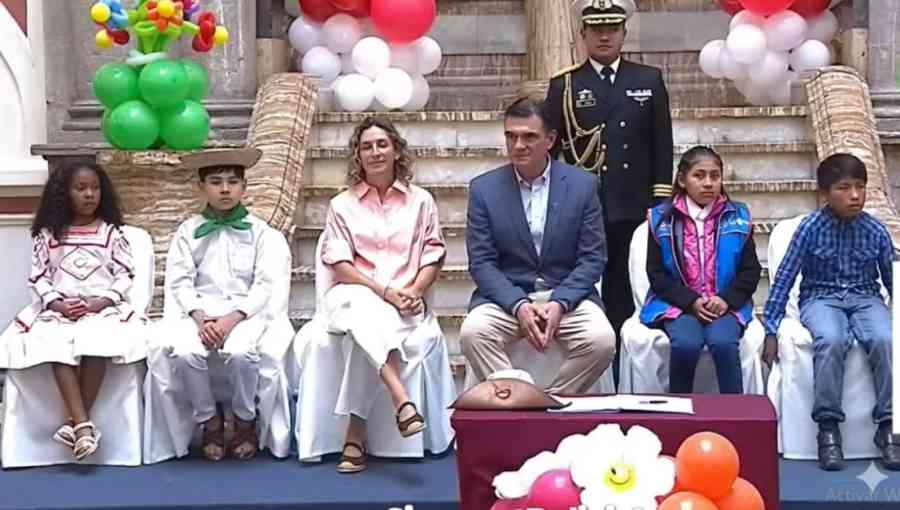 Paz pide a niños recordar a autoridades “hacer el bien” en el Día del Niño