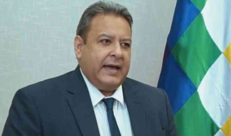 Presidente de YPFB pide a los ejecutivos poner sus cargos a disposición